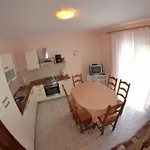 Apartman Sloth Palit